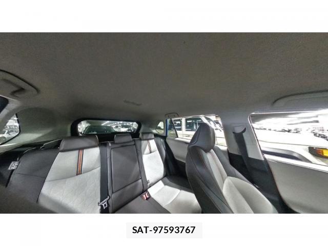 Toyota RAV4 2021-09 8875430-6
