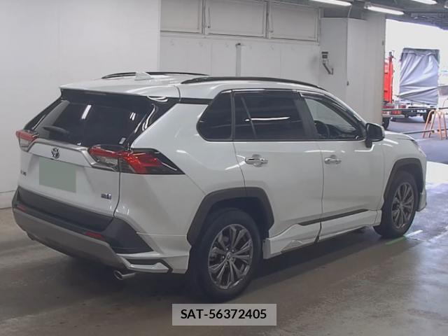 Toyota RAV4 2024-09 8875574-1
