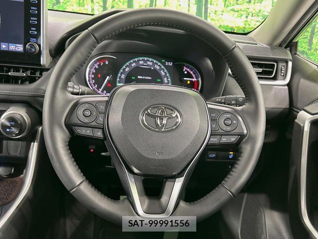 Toyota RAV4 2020-08 8875648-10