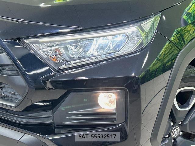 Toyota RAV4 2021-09 8875667-11