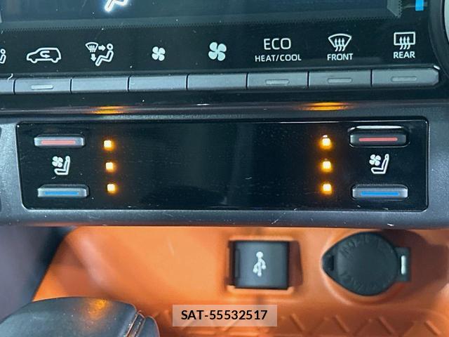 Toyota RAV4 2021-09 8875667-6
