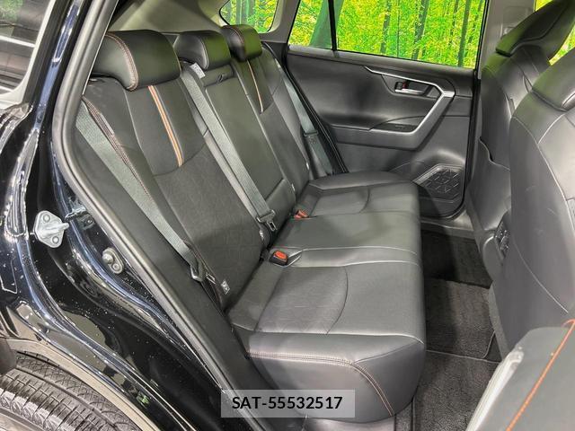 Toyota RAV4 2021-09 8875667-8