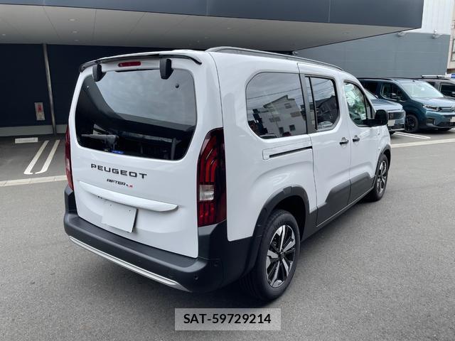 Peugeot Rifter 2025-08 8872597-9
