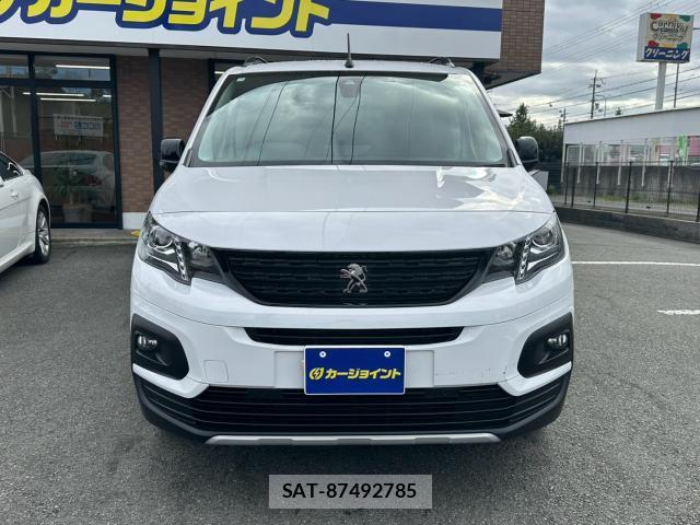 Peugeot Rifter 2023-05 8875386-5