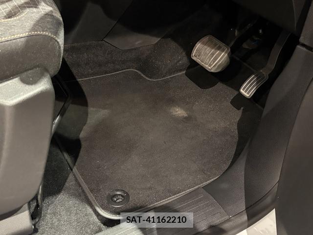 Peugeot Rifter 2024-09 8875748-15
