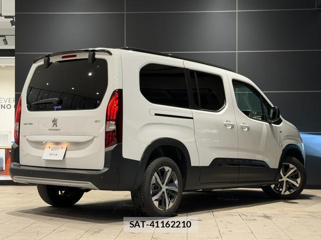 Peugeot Rifter 2024-09 8875748-5