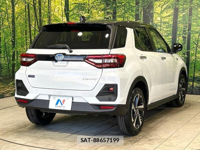 Daihatsu ROCKY 2026-03 8874121-16