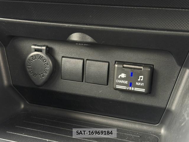 Daihatsu ROCKY 2021-01 8875393-6