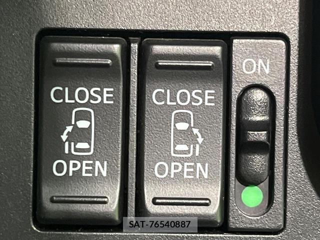 Toyota ROOMY 2017-09 8872559-5
