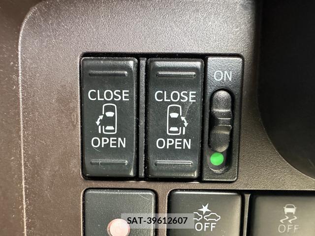 Toyota ROOMY 2019-08 8872859-4