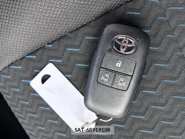 Toyota ROOMY 2023-04 8873774-10