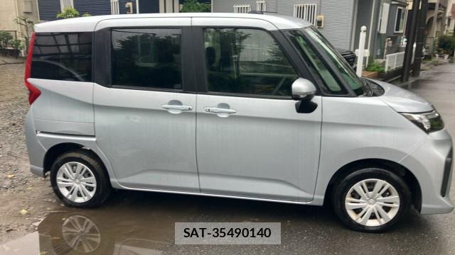 Toyota ROOMY 2025-07 8874377-3