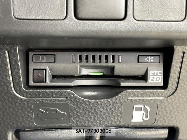 Toyota ROOMY 2024-05 8874690-5