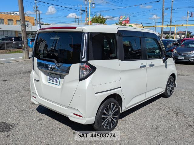 Toyota ROOMY 2021-05 8875092-1