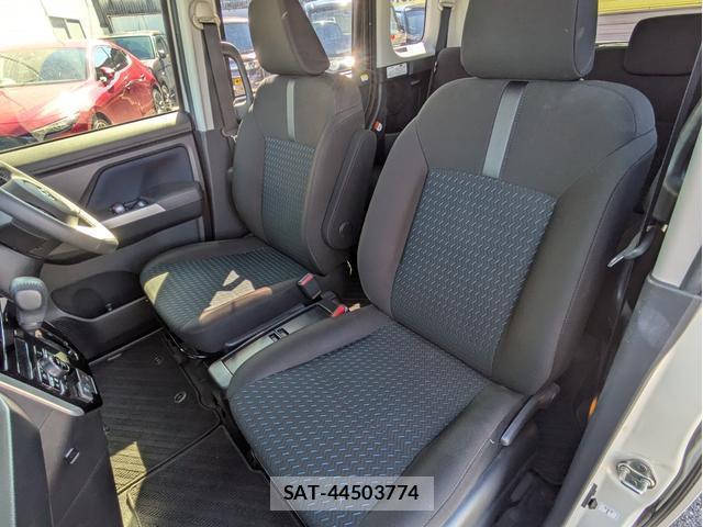 Toyota ROOMY 2021-05 8875092-5