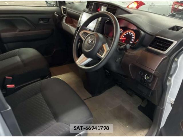 Toyota ROOMY 2017-11 8875316-2