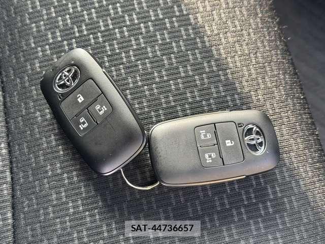 Toyota ROOMY 2023-09 8875592-14