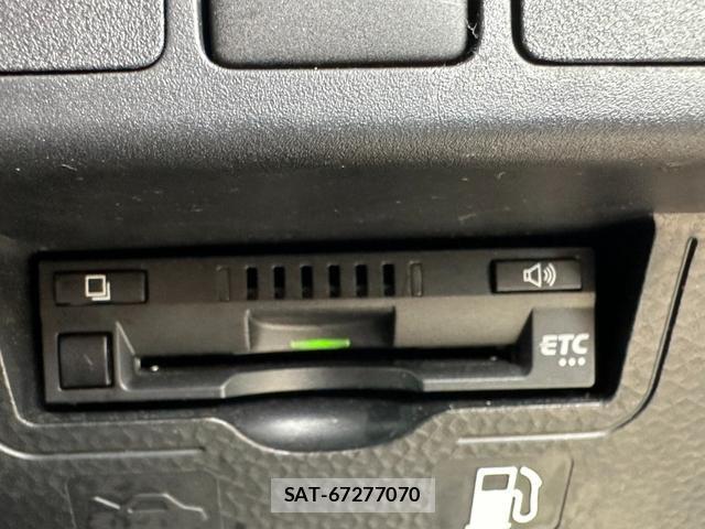 Toyota ROOMY 2021-09 8875814-15