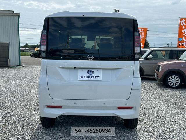 Nissan ROOX 2026-08 8872851-6