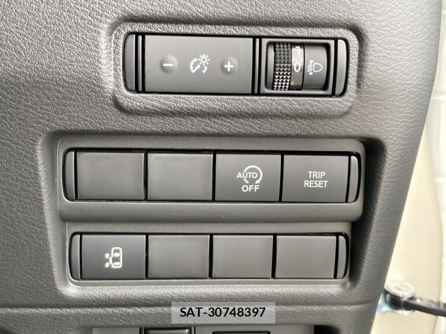 Nissan ROOX 2026-08 8873124-11