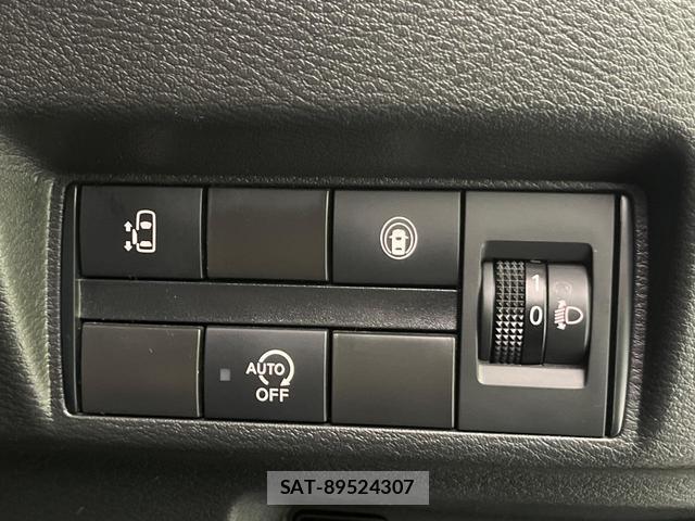 Nissan ROOX 2022-10 8873929-4