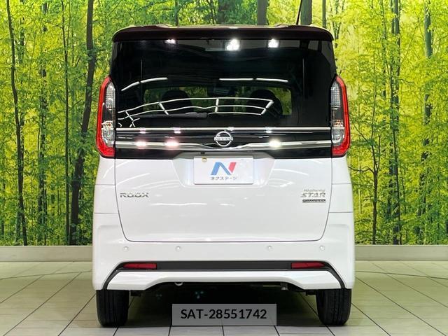 Nissan ROOX 2023-09 8873940-14