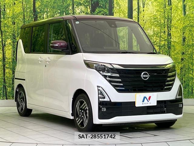 Nissan ROOX 2023-09 8873940-15