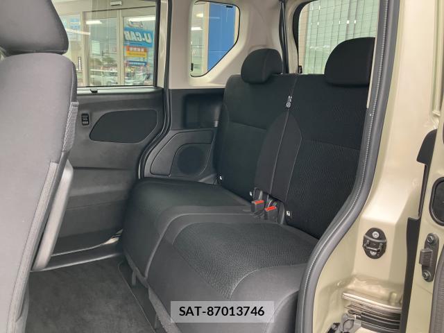 Nissan ROOX 2023-08 8874151-6
