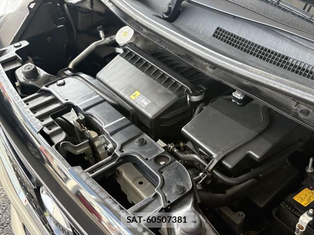 Nissan ROOX 2022-03 8875545-7