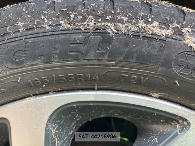 Nissan ROOX 2009-12 8875608-10