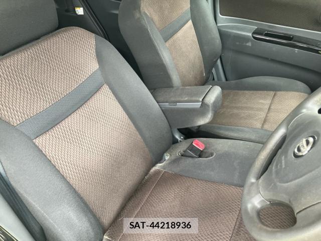 Nissan ROOX 2009-12 8875608-11