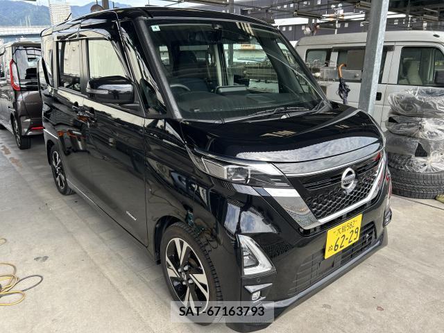 Nissan ROOX 2022-04 8875782-0