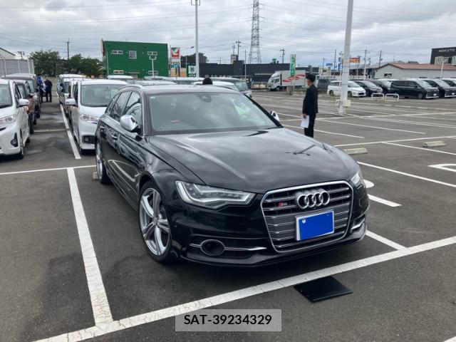Audi RS6 2014-08 8873185-1