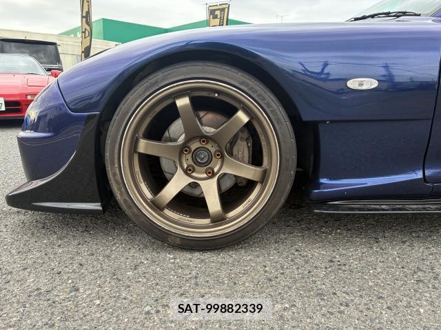 Mazda RX-7 2000-07 8873910-9