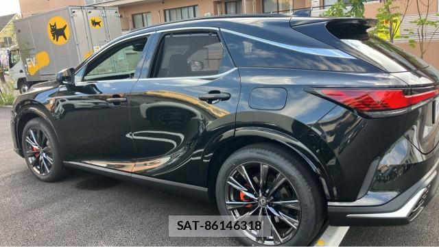 Lexus RX 2026-04 8874470-10