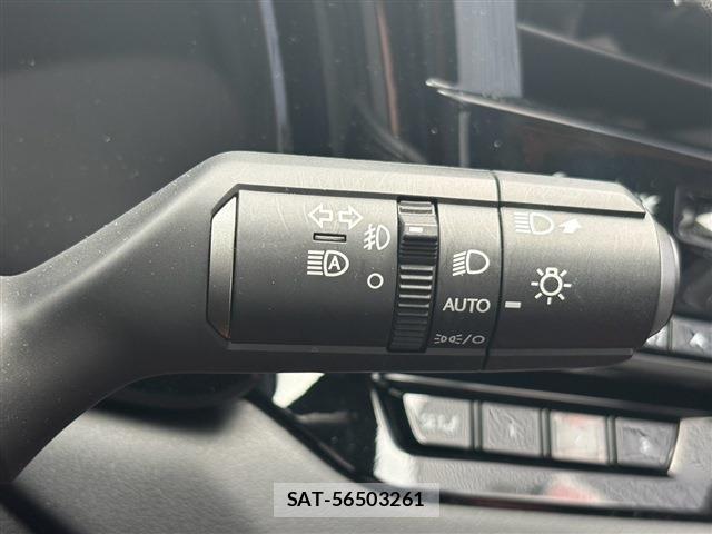 Lexus RX 2023-06 8875209-11