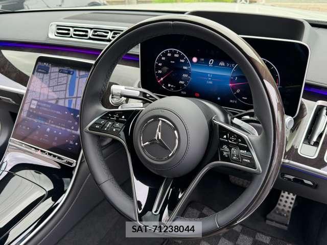 Mercedes Benz S-CLASS 2025-07 8875714-12