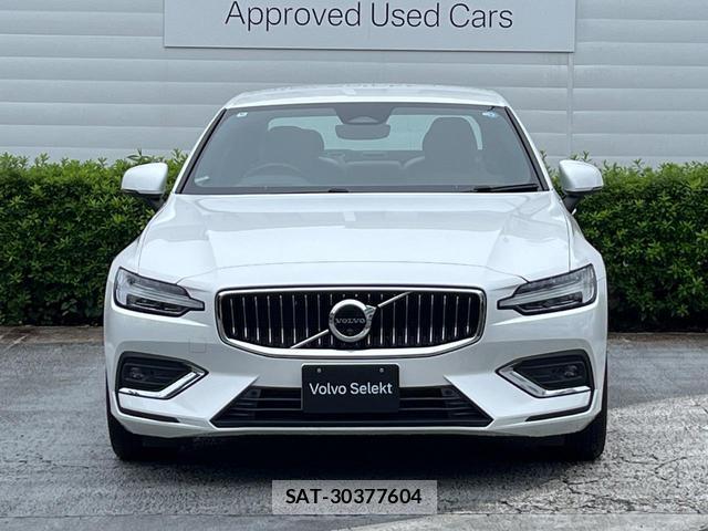 Volvo S60 2024-09 8873904-17
