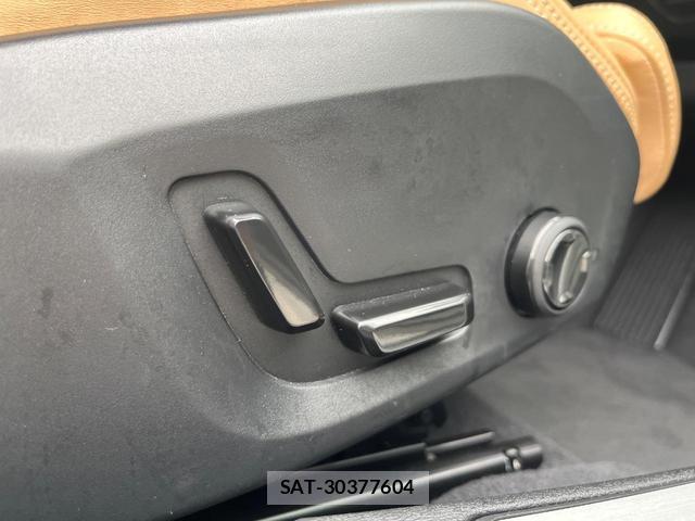 Volvo S60 2024-09 8873904-8
