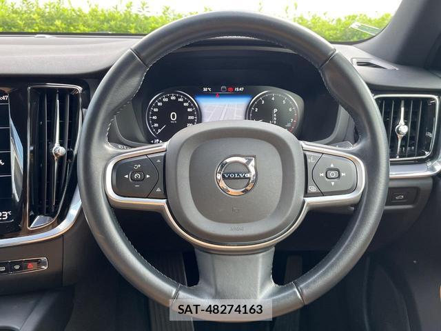Volvo S60 2019-12 8873906-9