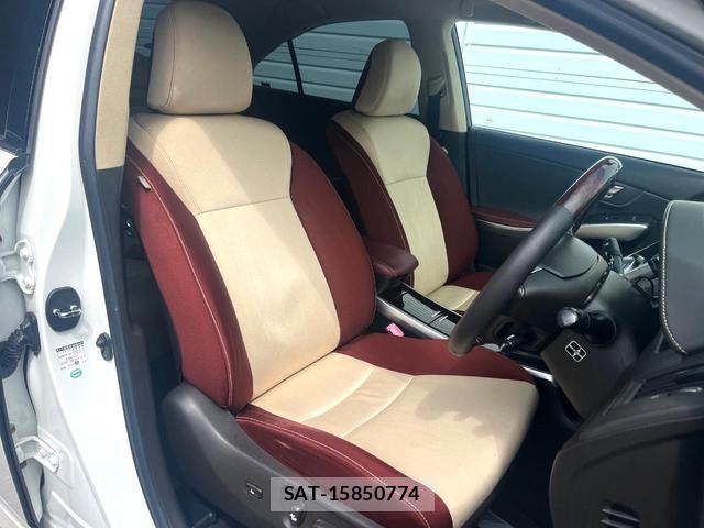 Toyota SAI 2013-12 8873991-8