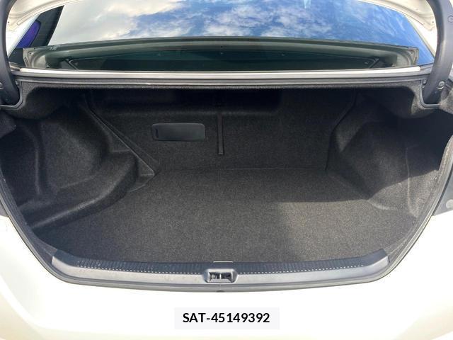 Toyota SAI 2015-09 8873995-11