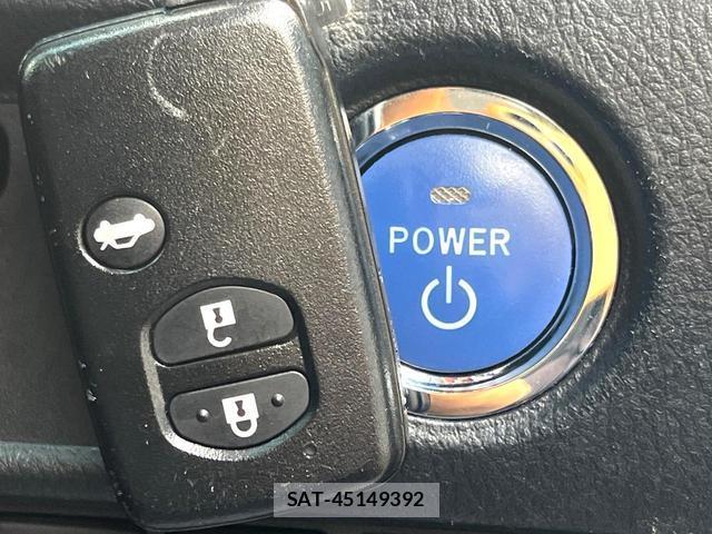 Toyota SAI 2015-09 8873995-5