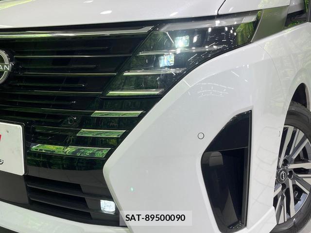 Nissan SERENA 2023-12 8872535-12