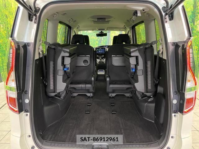 Nissan SERENA 2022-09 8872563-10