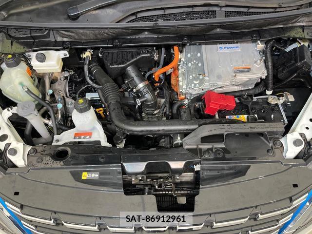 Nissan SERENA 2022-09 8872563-17