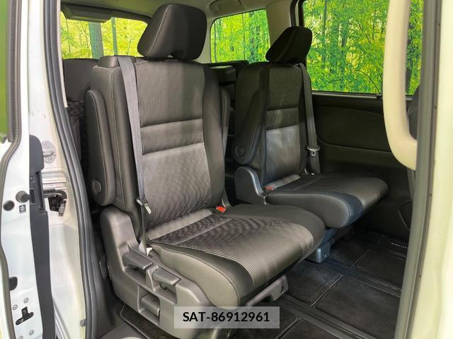 Nissan SERENA 2022-09 8872563-8