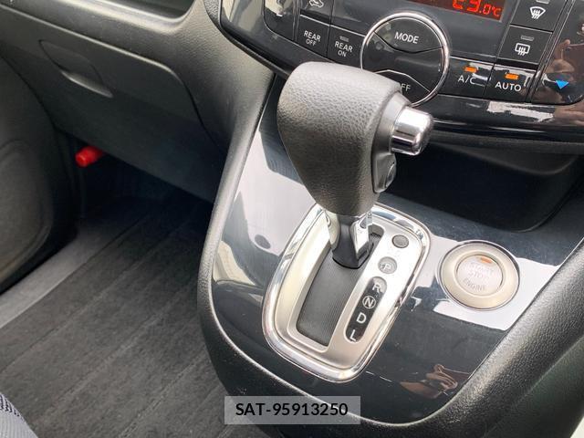 Nissan SERENA 2013-06 8872566-10