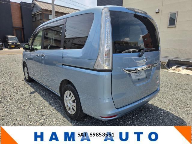 Nissan SERENA 2013-09 8872912-14