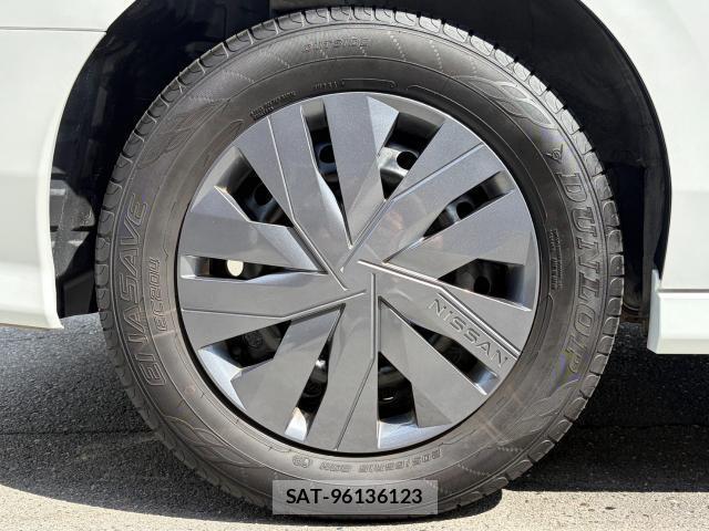 Nissan SERENA 2023-07 8872921-8